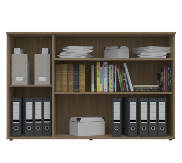 Com design diferenciado, a linha de escritório frame foi desenvolvida para aliar modernidade e conforto, tornando o ambiente de trabalho ainda mais funcional e estiloso. Com pés metálicos e acabamento em BP, resultam em móveis ainda mais resistentes e duráveis, perfeitos para a produtividade do dia a dia corporativo ou home office. O armário médio F208 com 03 portas e chave, é o móvel ideal para compor o seu escritório. De fácil organização e funcionalidade, possui espaço interno perfeito para organizar pastas e documentos de forma prática e segura.