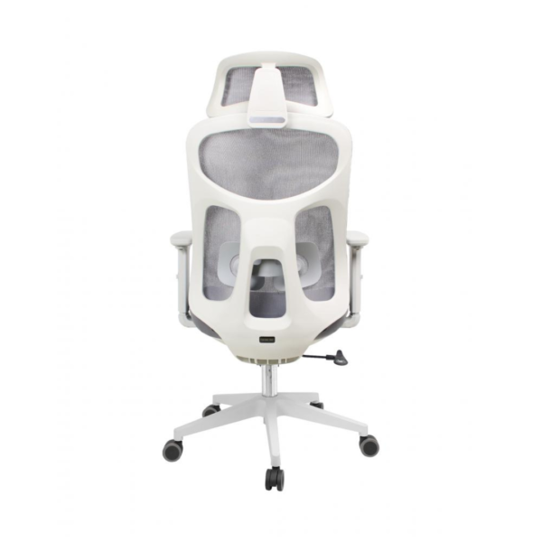 A cadeira Everest Presidente é ergonômica, ajustável e possui duas opções de cores, sendo elas, preto ou gelo. Proporciona conforto e suporte, com recursos ajustáveis para encosto, altura do assento e apoios de braço. Seu design diferenciado, garante boa postura, distribuição de peso e prevenção de dores nas costas. Ideal para um ambiente de trabalho produtivo e saudável.