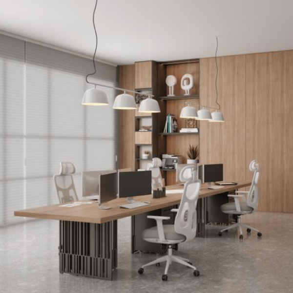 A cadeira Everest Presidente é ergonômica, ajustável e possui duas opções de cores, sendo elas, preto ou gelo. Proporciona conforto e suporte, com recursos ajustáveis para encosto, altura do assento e apoios de braço. Seu design diferenciado, garante boa postura, distribuição de peso e prevenção de dores nas costas. Ideal para um ambiente de trabalho produtivo e saudável.