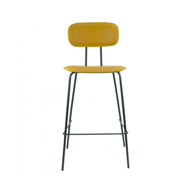 A banqueta New York combina muito com o estilo industrial, seus pés em aço preto fazem com que haja um contraste entre o couro ecológico do assento e encosto. O detalhe que possui na parte das costas, dá todo um charme para a peça. Você que busca um ambiente minimalista também será uma ótima escolha para o seu estilo.