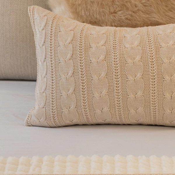 Almofada em tricot para deixar o ambiente mais aconchegante e sofisticado.