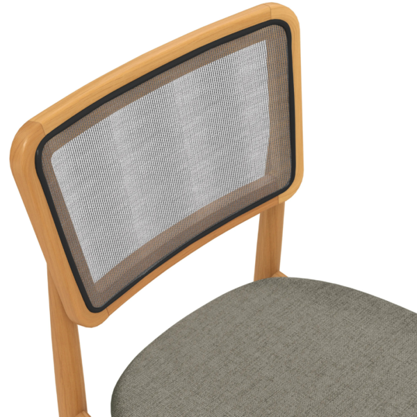 A cadeira Stela é a escolha certa! Com um estilo único e muito moderno, ela é produzida em estrutura resistente, de madeira de eucalipto, garantindo mais durabilidade. Entregue montada, ela suporta até 120 kg, além de combinar com todas as ocasiões, e com medidas de 88 cm de altura, sendo 50 cm a altura do assento, 45,5 cm de largura e 53 cm de profundidade, para ainda mais comodidade, o assento possui um design curvo, acomodando perfeitamente à mesa, e sendo estofado com tecido linho mesclado chumbo, garante um toque suave e gostoso para uma sala de jantar ainda mais completa. Os destaques ficam para a telinha cor chumbo no encosto da cadeira, que além de trazer modernidade, torna a peça ainda mais diferenciada. Os pés, torneados palitos, aliados ao assento flutuante, são outro diferencial que chama atenção na peça e transformam seu espaço e momentos, garantindo ainda mais beleza e sofisticação.