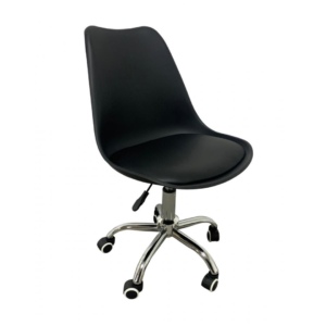 A cadeira Chicago é uma elegante combinação de couro ecológico, polipropileno e aço cromado. Sua estética minimalista e delicada a torna perfeita para diversos ambientes, como quartos, consultórios e home offices. Complemente seu espaço com estilo e funcionalidade através dessa cadeira.