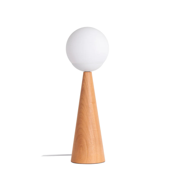 Luminária de mesa feito em madeira com formato cônico e esfera branca no topo. Peça de design simples e elegante, agrega um diferencial a decoração. Desenvolvido e fabricado nacionalmente pela Modali Design.
