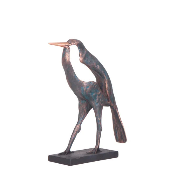 Escultura feita em Resina da silhueta de um pássaro. Adorno de traços bem definidos e toque elegante, pode ser utilizado sobre mesas, aparadores e bandejas. Criação desenvolvida por Andrés Fernandez e fabricado nacionalmente pela Modali Design.
