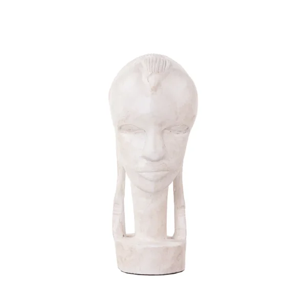 Escultura de resina com desenho artístico de um rosto de uma mulher africana com riqueza de detalhes. Adorno de acabamento liso criado para ser exposto sobre mesas, aparadores, estantes e prateleiras. Desenvolvido e fabricado nacionalmente pela Modali Design.
